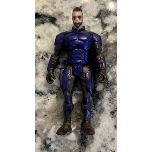 Final Faction Alpha Team 1 Covert‎ Ops Torn Figure